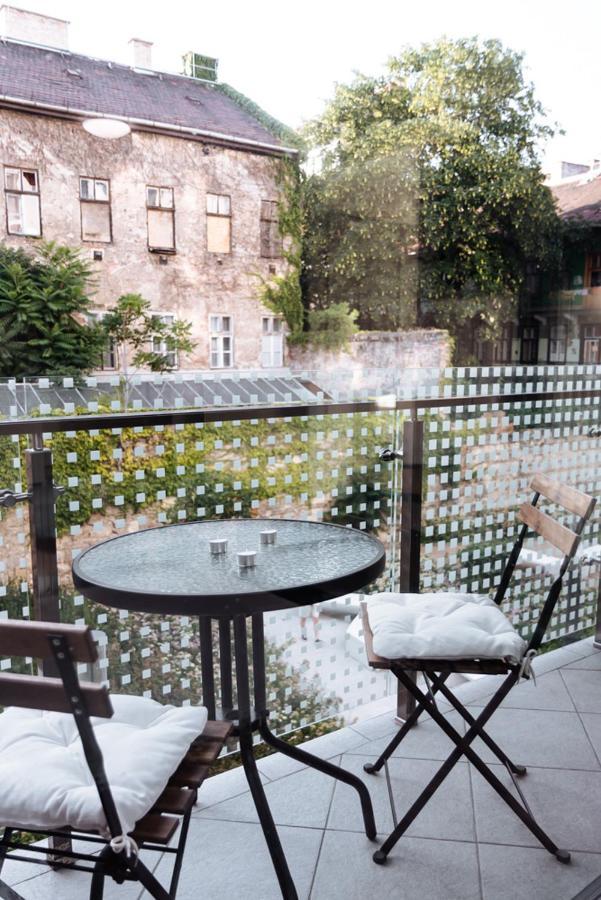 B 204, Apartments In The Heart Of Budapest Bagian luar foto